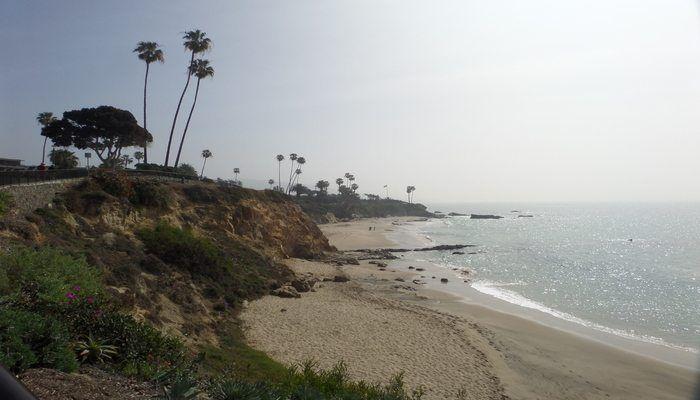 California Dreaming: Laguna Beach Attractions! Beaches, Art Galleries, a mammal center, boutiques and delicious restaurants all make this the perfect travel destination!