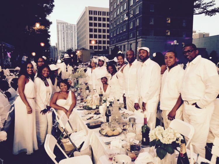 Diner en Blanc Guide for FirstTimers!