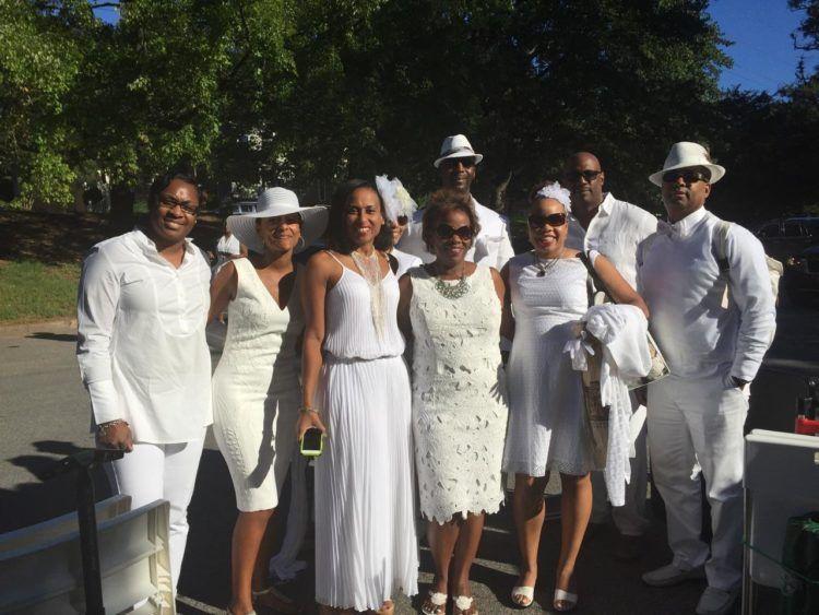 Diner En Blanc Dress