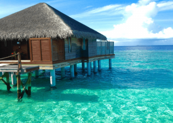 5 Reasons The Maldives is The Perfect Honeymoon Destination! Includes a Stunning Pictorial!