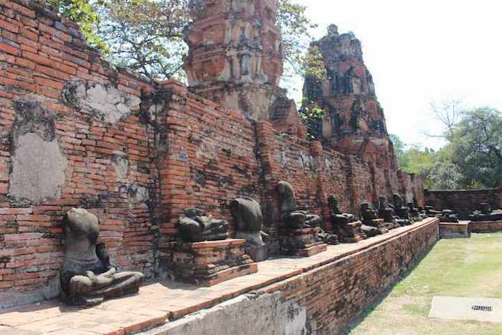 buddha statues with no heads