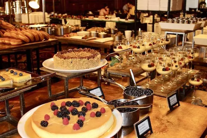 hotel del coronado brunch dress code This might be the prettiest seaside brunch in San Diego ., This is @sereasandiego , located inside the iconic Hotel del Coronado. Just in time for spring, weekend brunch is back; and the views are