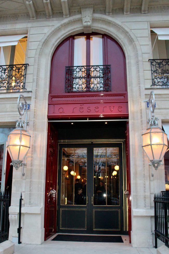 Fine Dining in Paris France at La Reserve Hotel & Spa! Head to La Pagode de Cos for an amazing dining experience!