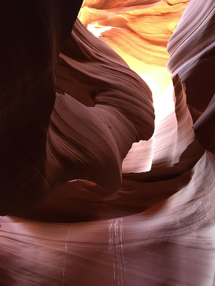 sunlight in lower antelope canyon