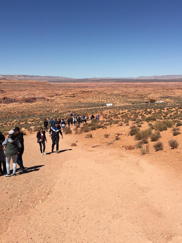 the path down to Horsehoe Bend