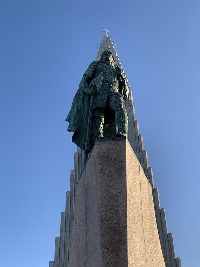 statue of Leif Erikson in the front of Hallgrimskirkja