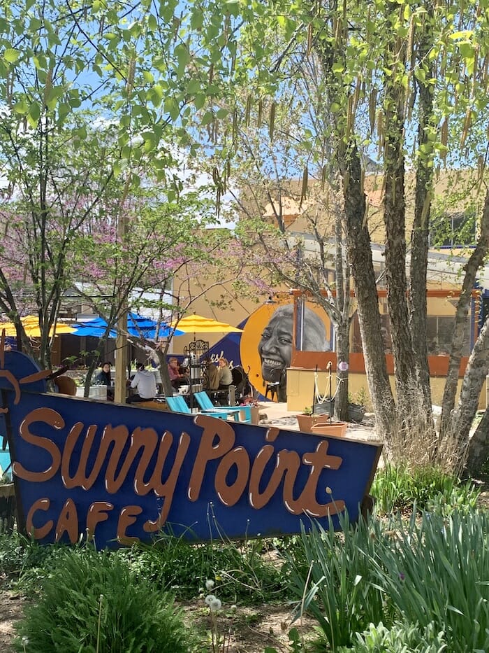 Sunny Point Cafe sign