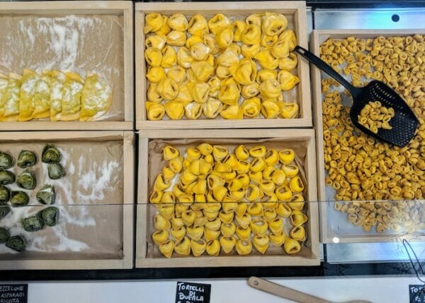 tortellini, foods in bologna italy, food in bologna italy, bologna foods, 